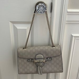 Gucci Emily Flap Bag Guccissima Leather Medium